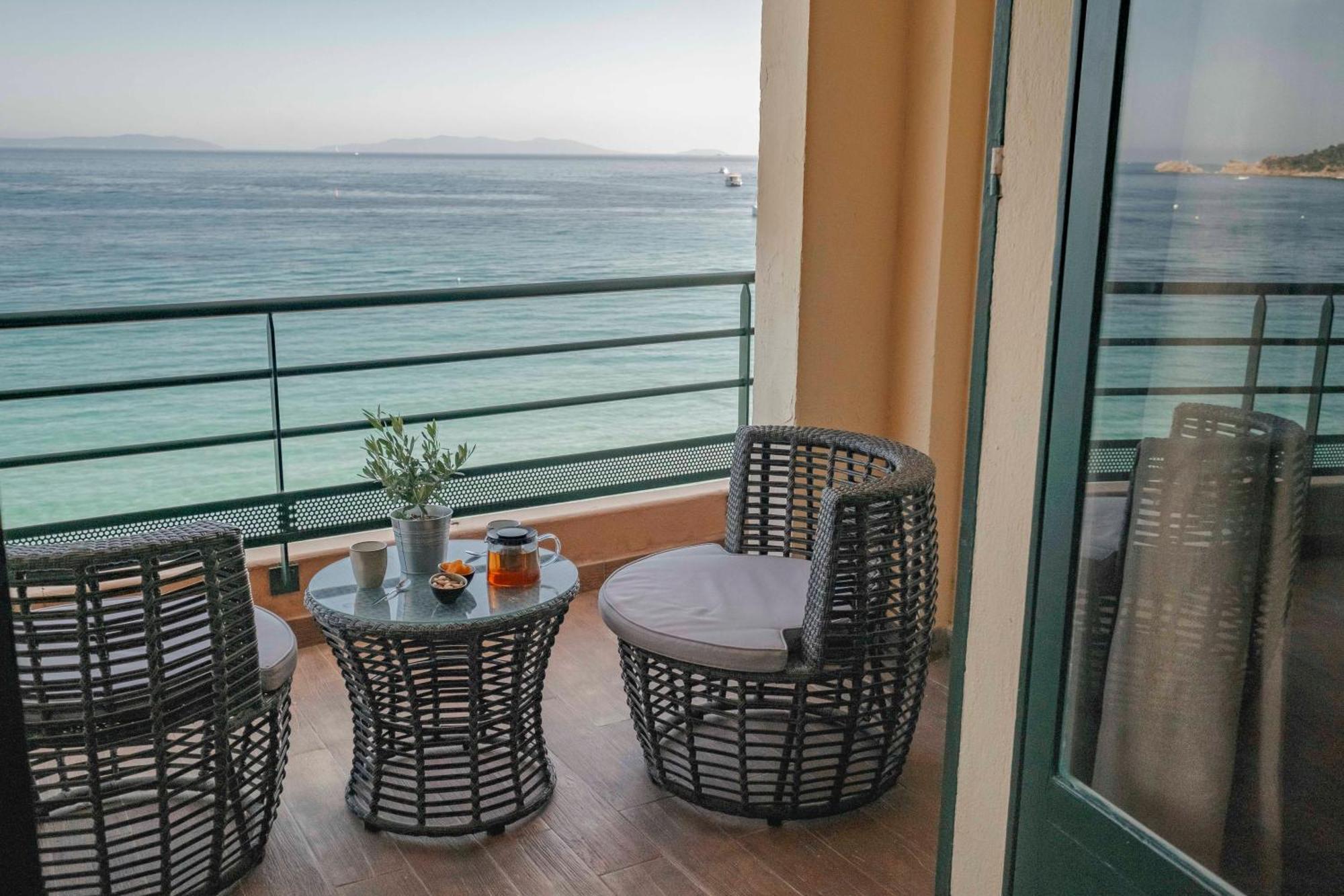 Surplage Hotel Cavaliere Le Lavandou Zewnętrze zdjęcie